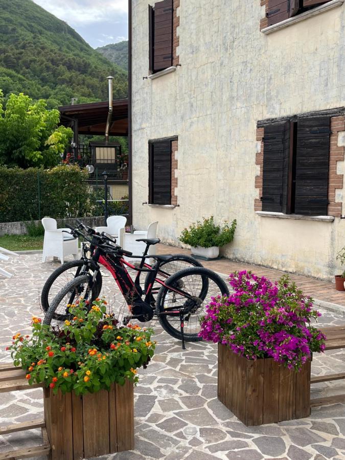 Casa Vacanze Vecchio Frantoio Residenza Moraiolo Σπολέτο Εξωτερικό φωτογραφία